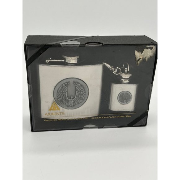Polished Metal Flask Gift Set, Unopened, Axxents, 5oz and 1oz keychain set - Picture 9 of 9